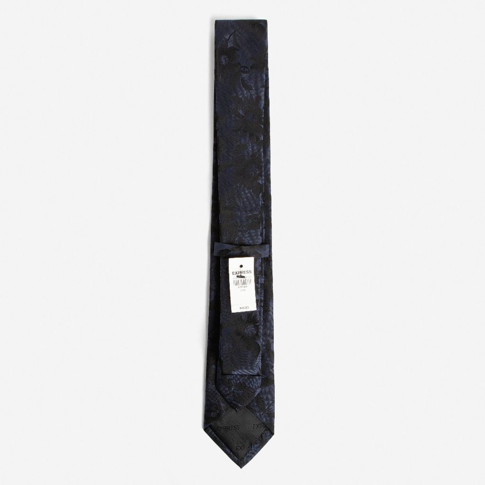 Navy Blue Narrow Floral Silk Tie - Picture 3 of 4